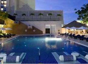 Hotel-Barcelo-Lina-pool